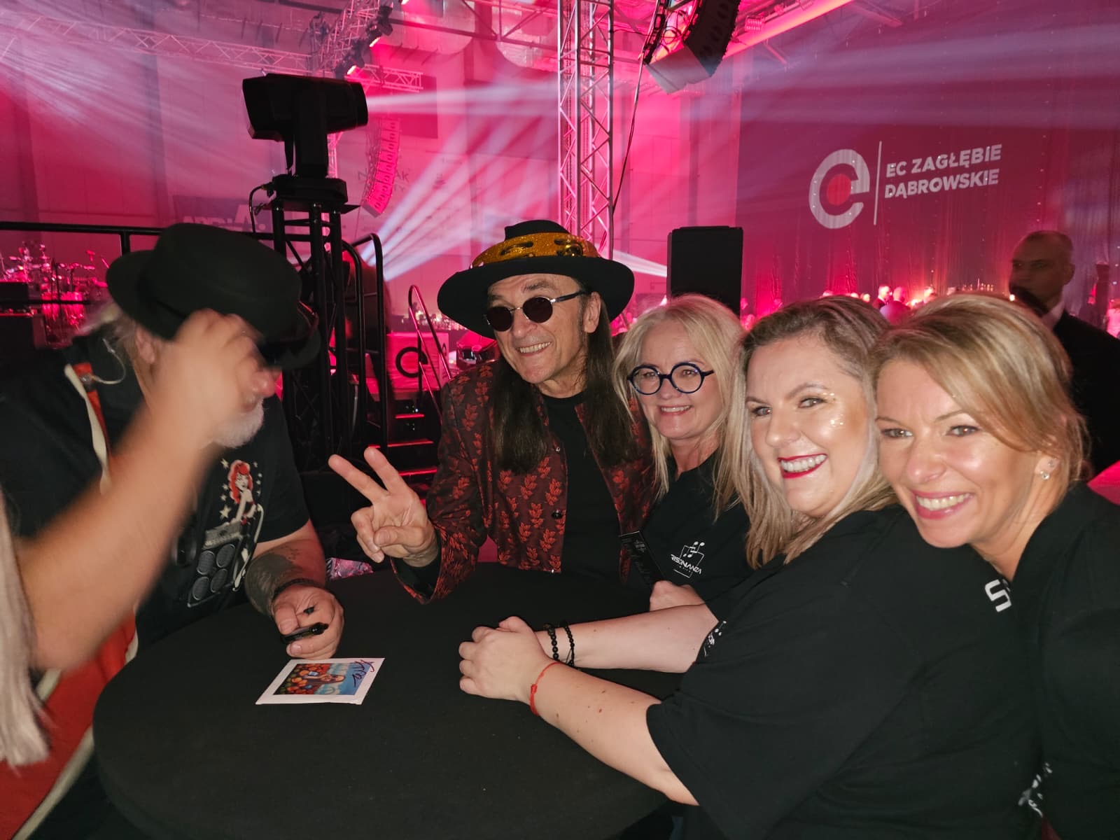 RC na gali EC Zagłębie Dąbrowskie_Chłopcy z Placu Broni, Grażyna, Kasia, Agnieszka